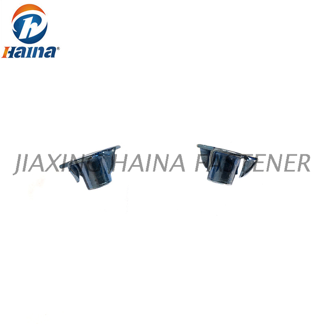 Porca em T chapeada com zinco azul branco de aço carbono M6 Porca de quatro garras